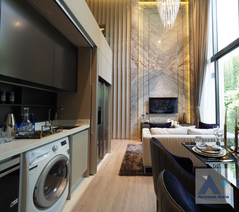  1  2 br Condominium For Sale in Ratchadaphisek ,Bangkok BTS Ratchathewi at The Address Siam AA37357