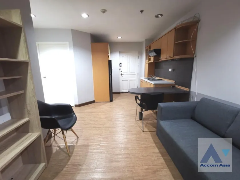 unit 1 Bedroom  Condominium For Rent in Phaholyothin, Bangkok  (AA37377)