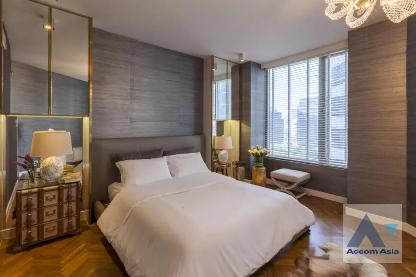 unit 3 Bedrooms  Condominium For Rent & Sale in Ploenchit, Bangkok  near BTS Ploenchit (AA37388)