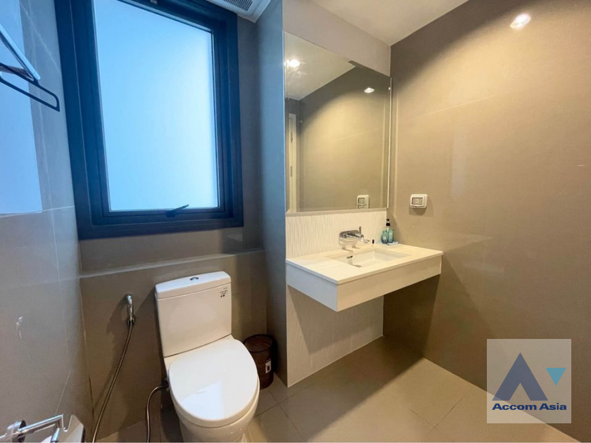 11  2 br Condominium For Rent in Sukhumvit ,Bangkok BTS Ekkamai at Rhythm Sukhumvit 42 AA37392