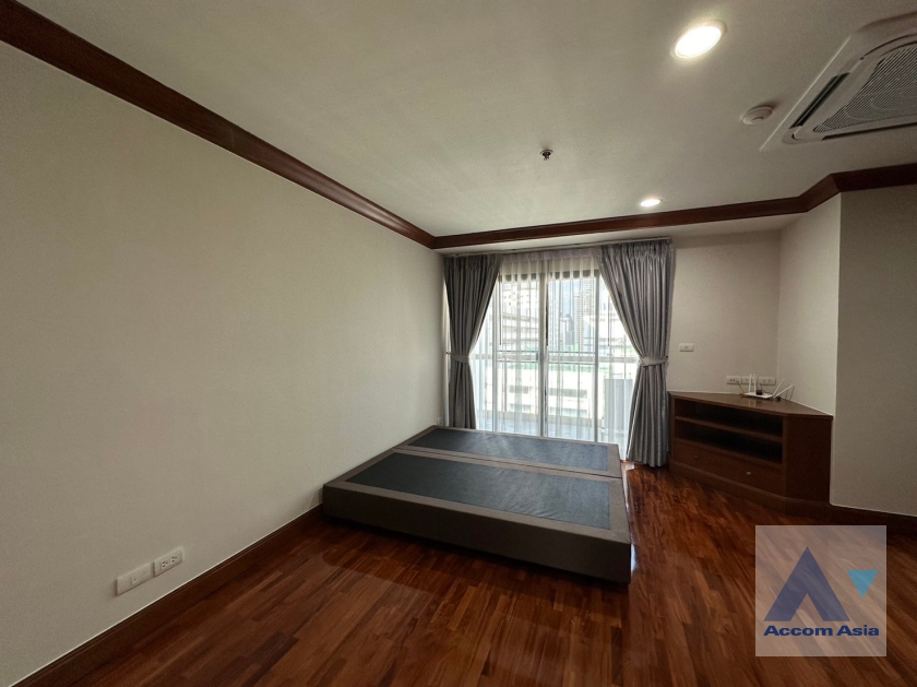 8  3 br Apartment for rent and sale in Sukhumvit ,Bangkok MRT Sukhumvit - BTS Asok at Perfect Apartment for Big Family, Prime Location Near Main Street AA37403