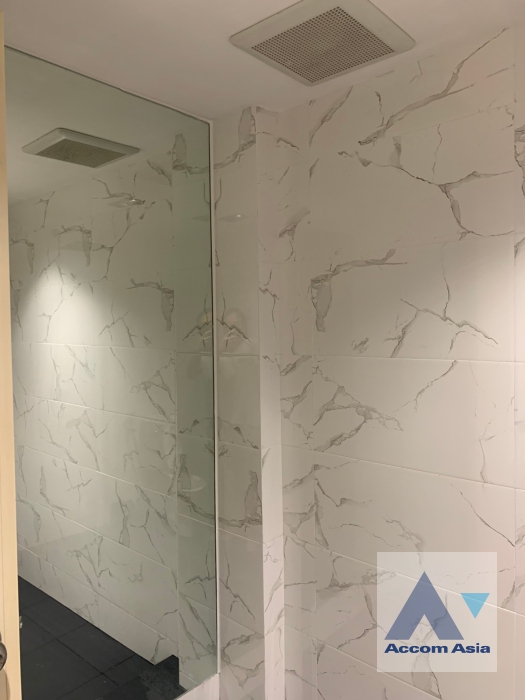 8  5 br House For Rent in Ratchadaphisek ,Bangkok MRT Sutthisan AA37421