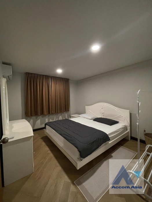  1  2 br Condominium For Rent in Sukhumvit ,Bangkok BTS Phrom Phong at D.S. Tower 2 AA37423
