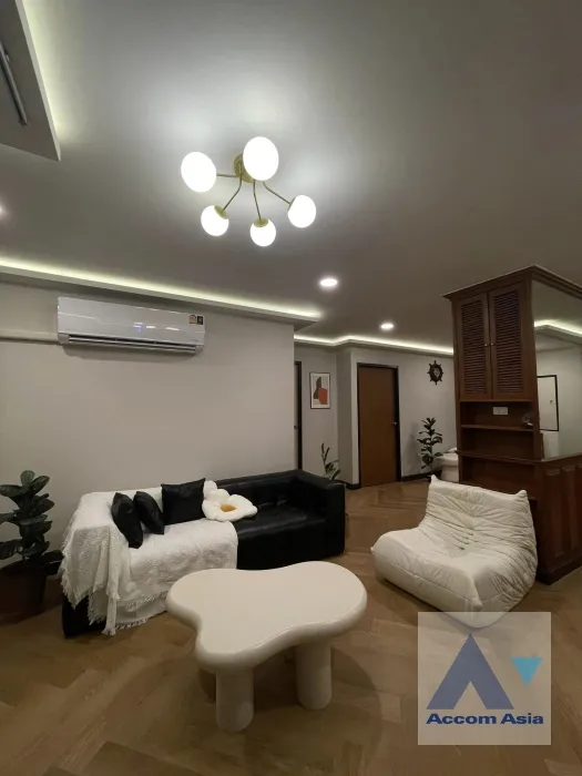  D.S. Tower 2 Condominium  2 Bedroom for Rent BTS Phrom Phong in Sukhumvit Bangkok