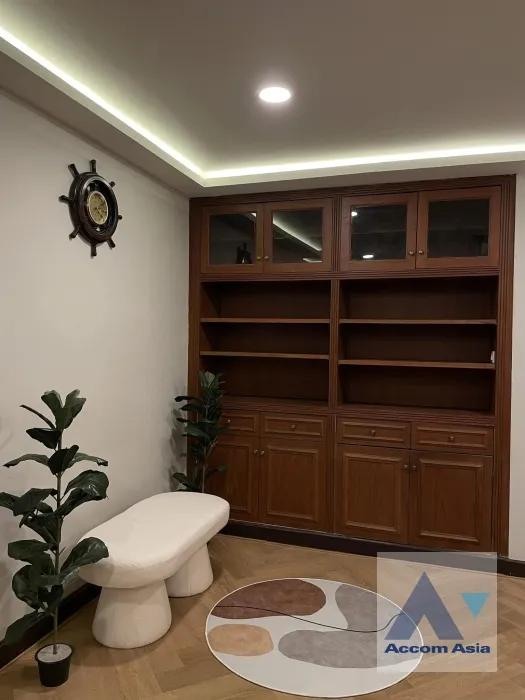 6  2 br Condominium For Rent in Sukhumvit ,Bangkok BTS Phrom Phong at D.S. Tower 2 AA37423