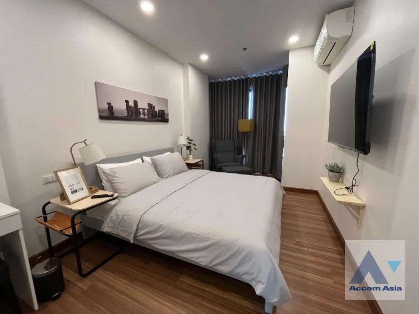 unit 1 Bedroom  Condominium For Rent in Charoen Nakhon, Bangkok  near BTS Krung Thon Buri (AA37424)