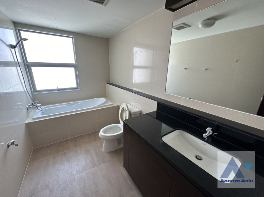 8  2 br Apartment for rent and sale in Sukhumvit ,Bangkok BTS Phrom Phong at Homely atmosphere AA37426