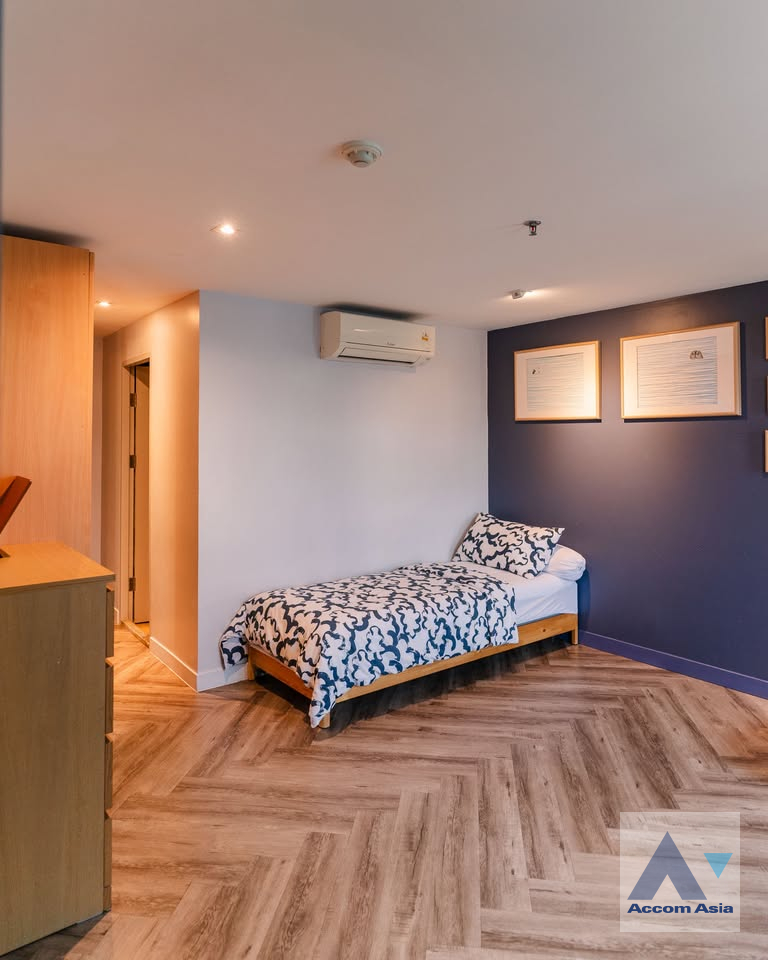 26  2 br Condominium For Rent in Sukhumvit ,Bangkok BTS Nana at Sukhumvit Suite AA37442