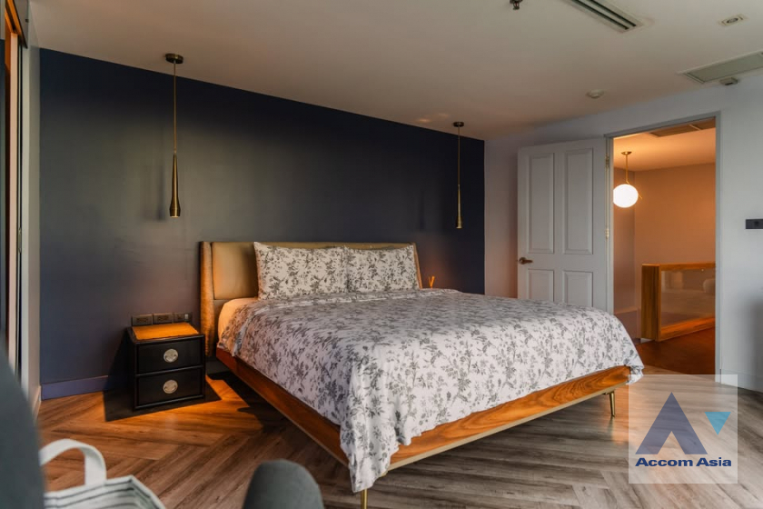 18  2 br Condominium For Rent in Sukhumvit ,Bangkok BTS Nana at Sukhumvit Suite AA37442