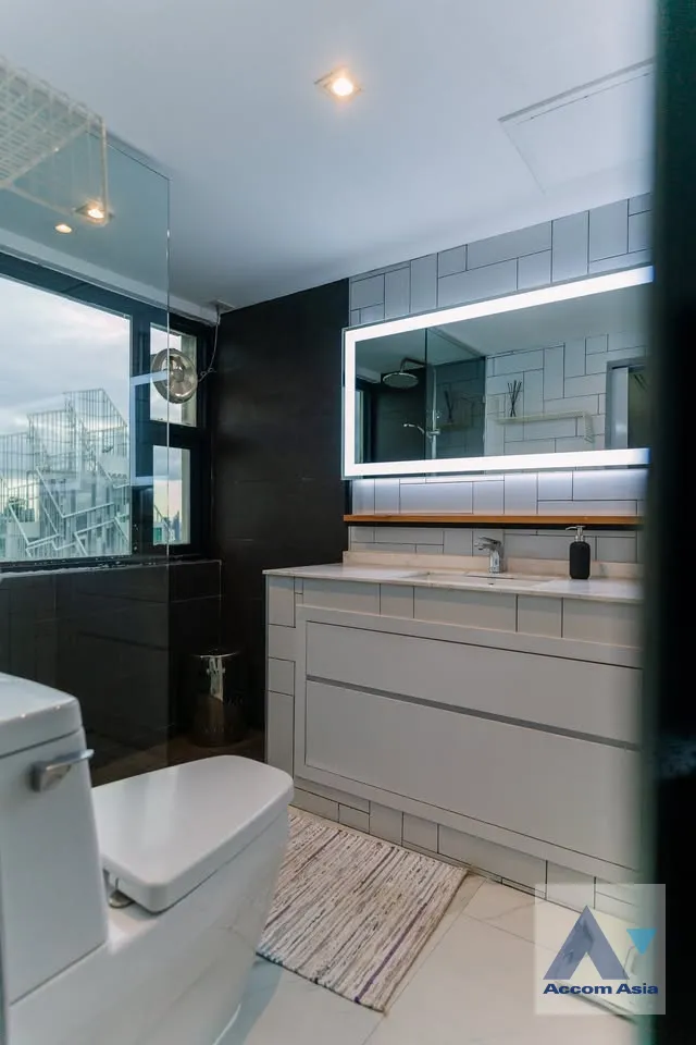31  2 br Condominium For Rent in Sukhumvit ,Bangkok BTS Nana at Sukhumvit Suite AA37442
