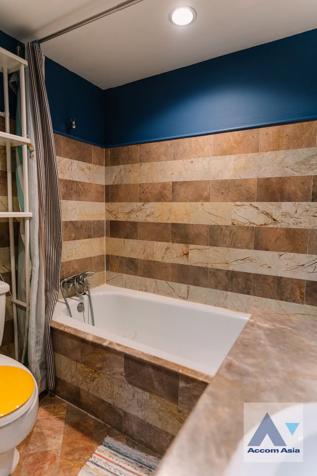 29  2 br Condominium For Rent in Sukhumvit ,Bangkok BTS Nana at Sukhumvit Suite AA37442