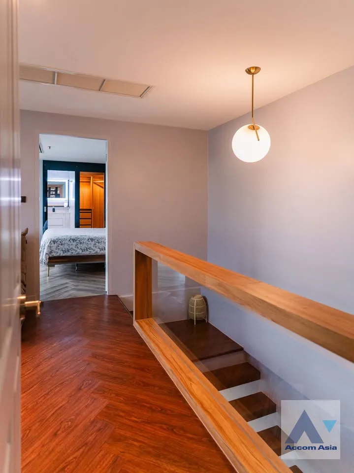 17  2 br Condominium For Rent in Sukhumvit ,Bangkok BTS Nana at Sukhumvit Suite AA37442