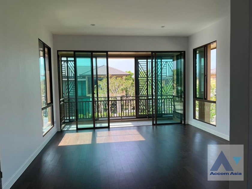 12  4 br House For Sale in Phaholyothin ,Bangkok  at Burasiri Watcharapol AA37486