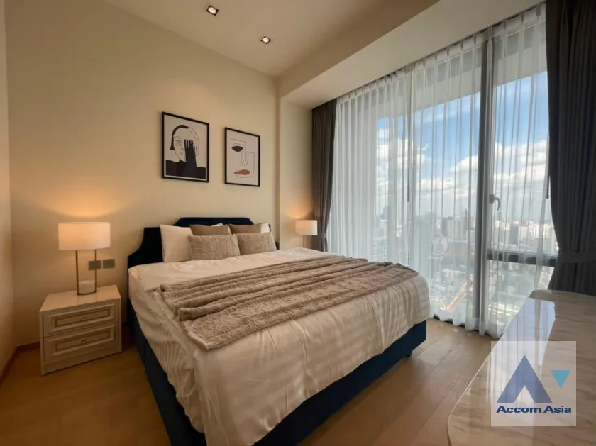 4  1 br Condominium For Rent in Ploenchit ,Bangkok BTS Chitlom at 28 Chidlom AA37490