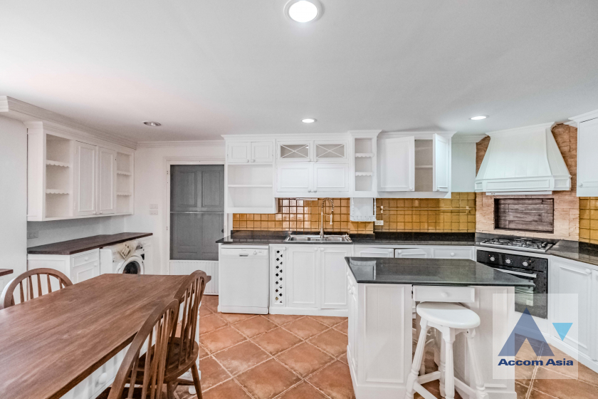 8  4 br Townhouse for rent and sale in Bang Na ,Bangkok BTS Bearing at Fantasia Villa 2 AA37499