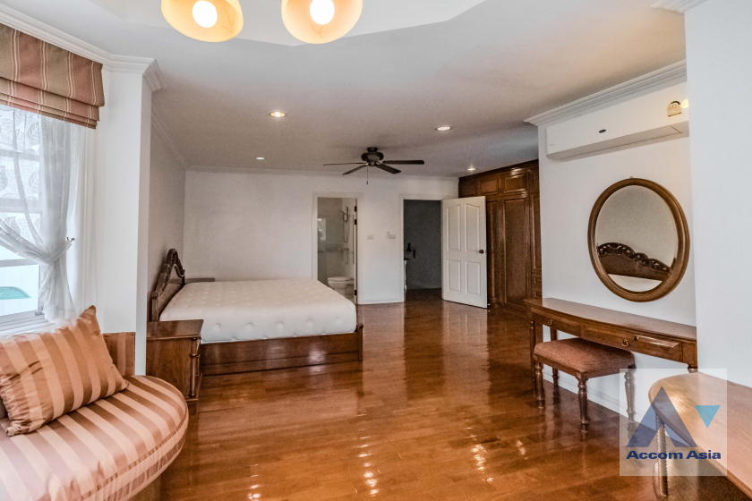 19  4 br Townhouse for rent and sale in Bang Na ,Bangkok BTS Bearing at Fantasia Villa 2 AA37499