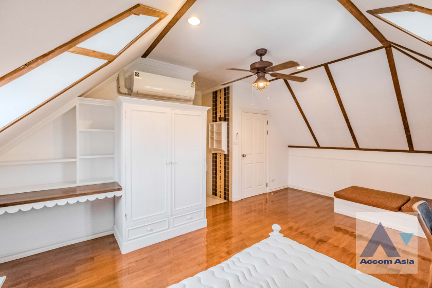 25  4 br Townhouse for rent and sale in Bang Na ,Bangkok BTS Bearing at Fantasia Villa 2 AA37499