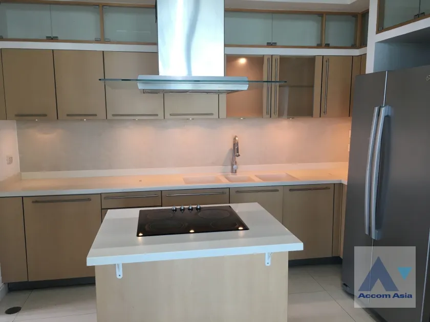  Athenee Residence Condominium  4 Bedroom for Rent BTS Ploenchit in Ploenchit Bangkok
