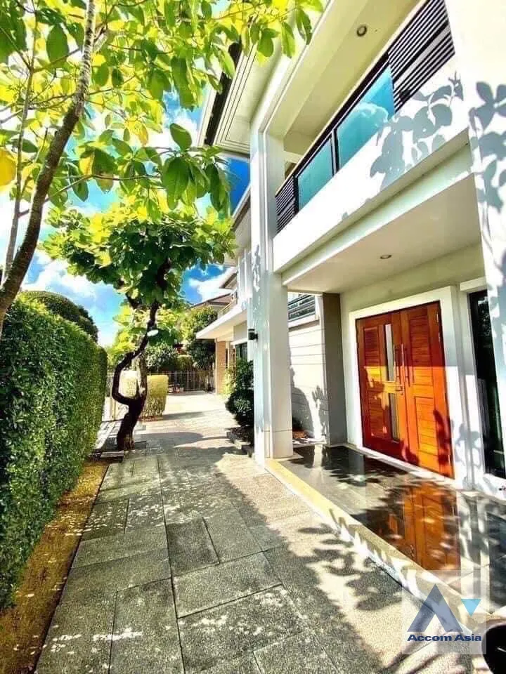 1  4 br House For Sale in  ,Nonthaburi  at Grand Bangkok Boulevar Ratchapruek – Rattanathibet AA37565