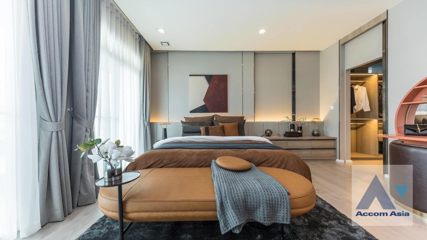 9  4 br House for rent and sale in Pattanakarn ,Bangkok  at Munthana Bangna - Wongwean AA37654