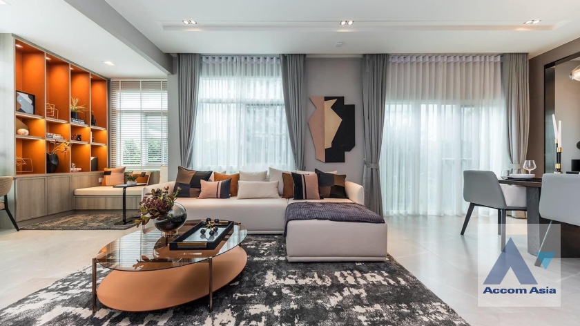  1  4 br House for rent and sale in Pattanakarn ,Bangkok  at Munthana Bangna - Wongwean AA37654