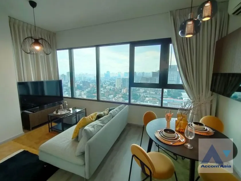 unit 2 Bedrooms  Condominium For Rent in Phaholyothin, Bangkok  (AA37655)