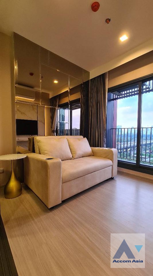  2  2 br Condominium For Rent in  ,Bangkok ARL Makkasan - MRT Rama 9 at Life Asoke Hype AA37657