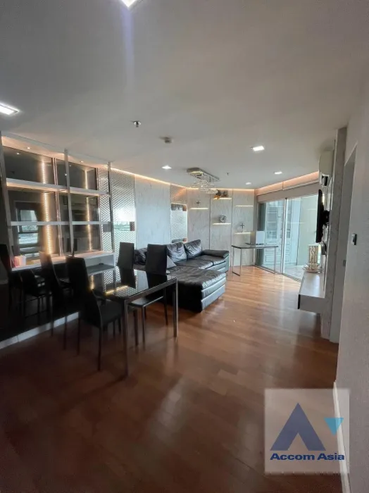 unit 2 Bedrooms  Condominium For Rent in Ratchadaphisek, Bangkok  near MRT Rama 9 (AA37666)