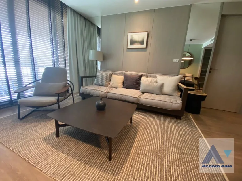 unit 1 Bedroom  Condominium For Rent in Ploenchit, Bangkok  near BTS Ploenchit (AA37667)