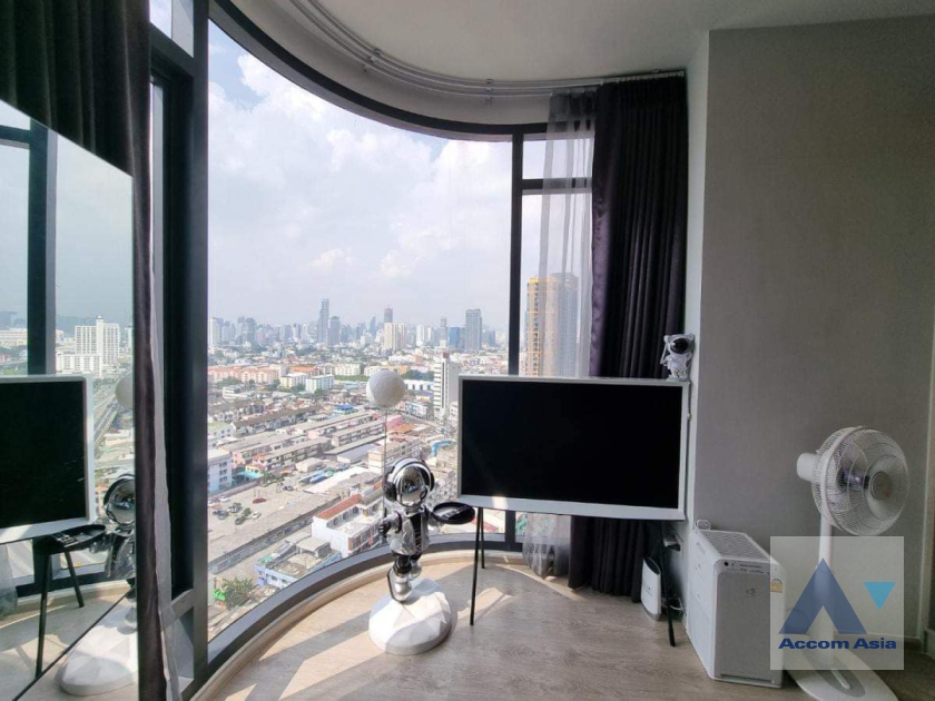 15  2 br Condominium For Sale in Pattanakarn ,Bangkok ARL Ramkhamhaeng at The Tree Pattanakarn Ekkamai AA37675