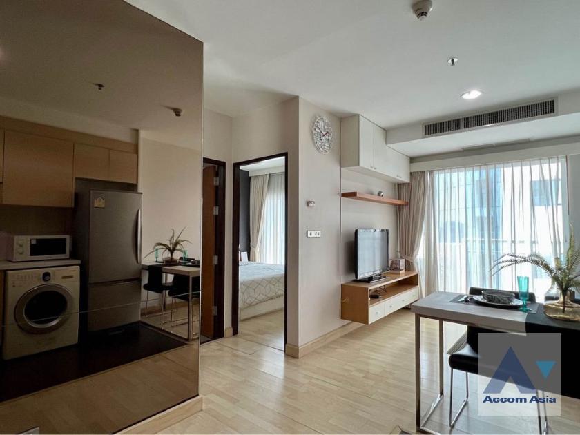 unit 1 Bedroom  Condominium For Rent & Sale in Sukhumvit, Bangkok  near BTS Thong Lo (AA37689)
