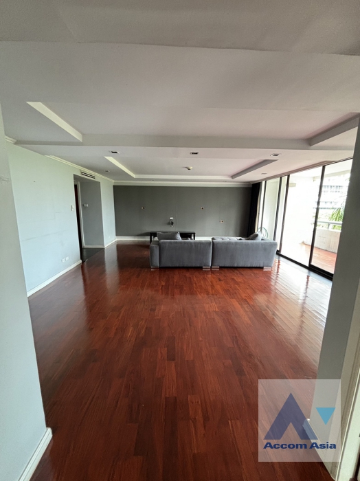  1  3 br Condominium For Rent in Ploenchit ,Bangkok BTS Chitlom at Somkid Gardens AA37722