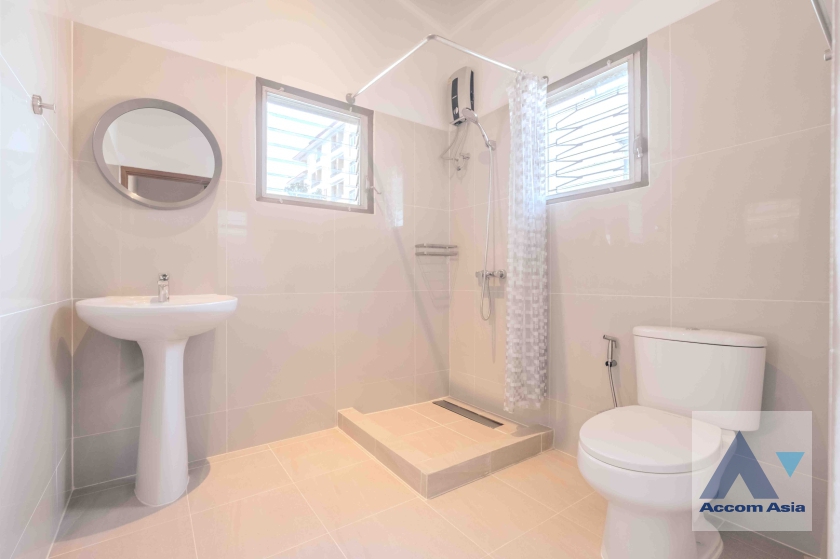 20  3 br House for rent and sale in Phaholyothin ,Bangkok BTS Victory Monument AA37860