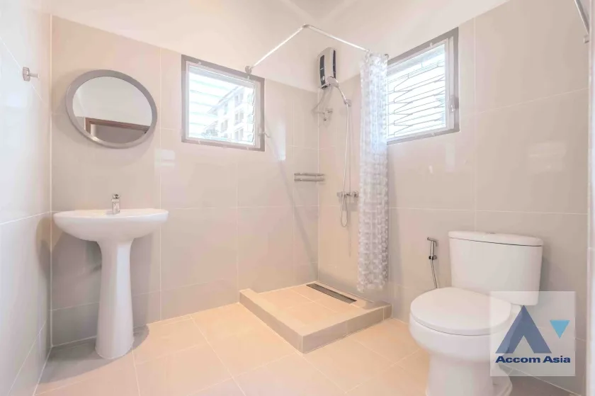 20  3 br House for rent and sale in Phaholyothin ,Bangkok BTS Victory Monument AA37860