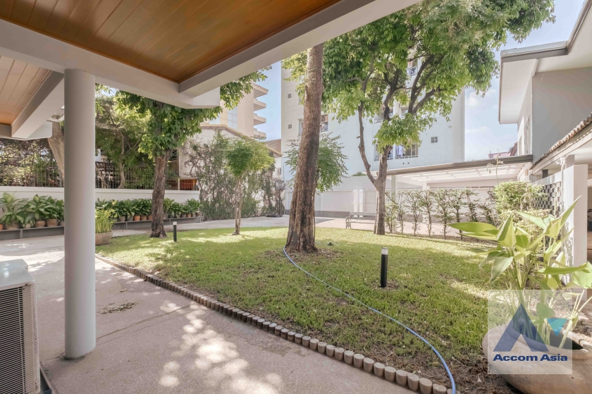 24  3 br House for rent and sale in Phaholyothin ,Bangkok BTS Victory Monument AA37860