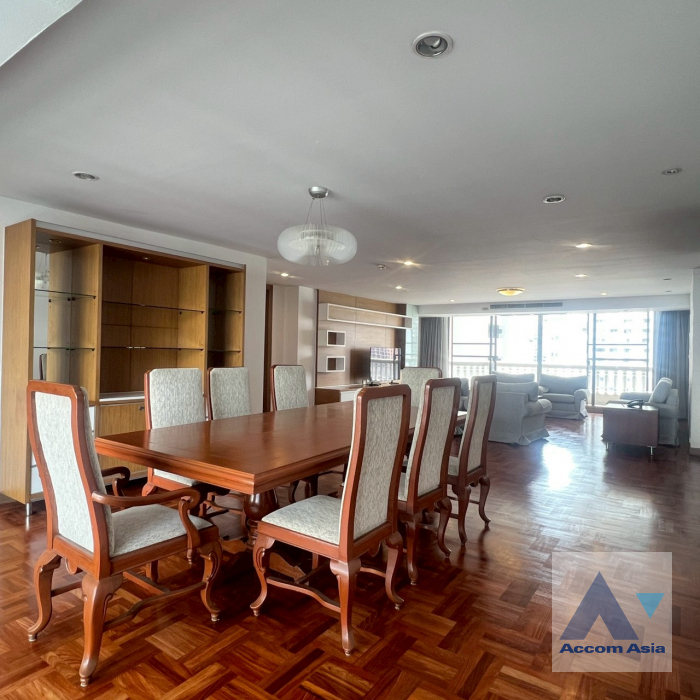  1  3 br Apartment For Rent in Sukhumvit ,Bangkok BTS Phrom Phong at Family Size Residence Starting at 280 Sqm AA37870