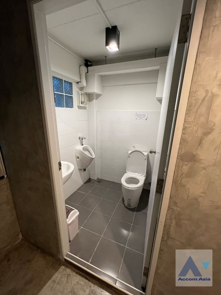 19  1 br Townhouse For Rent in Sukhumvit ,Bangkok BTS On Nut AA37943