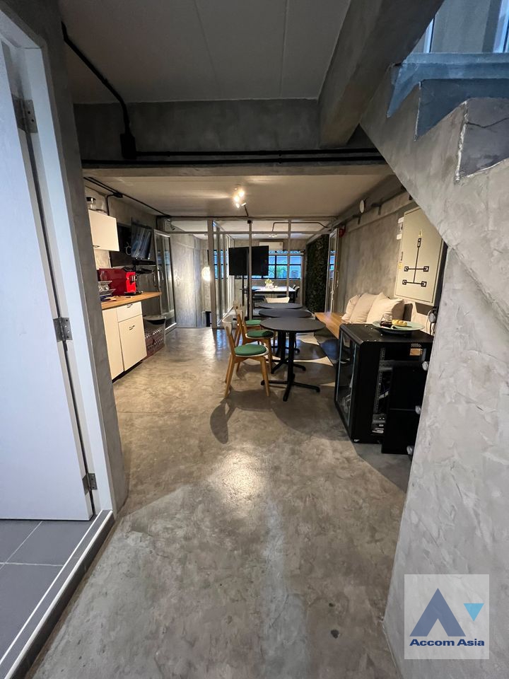 14  1 br Townhouse For Rent in Sukhumvit ,Bangkok BTS On Nut AA37943