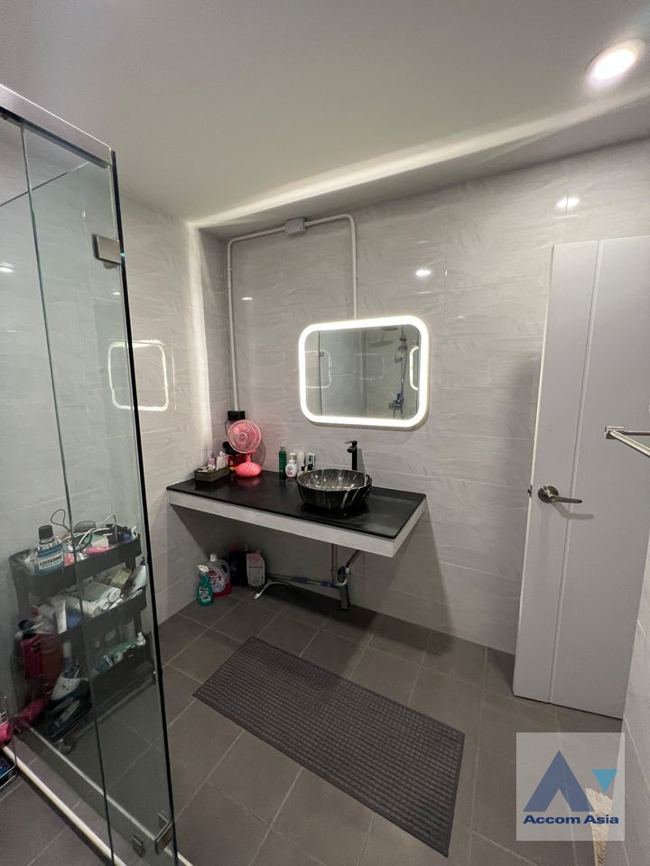 17  1 br Townhouse For Rent in Sukhumvit ,Bangkok BTS On Nut AA37943