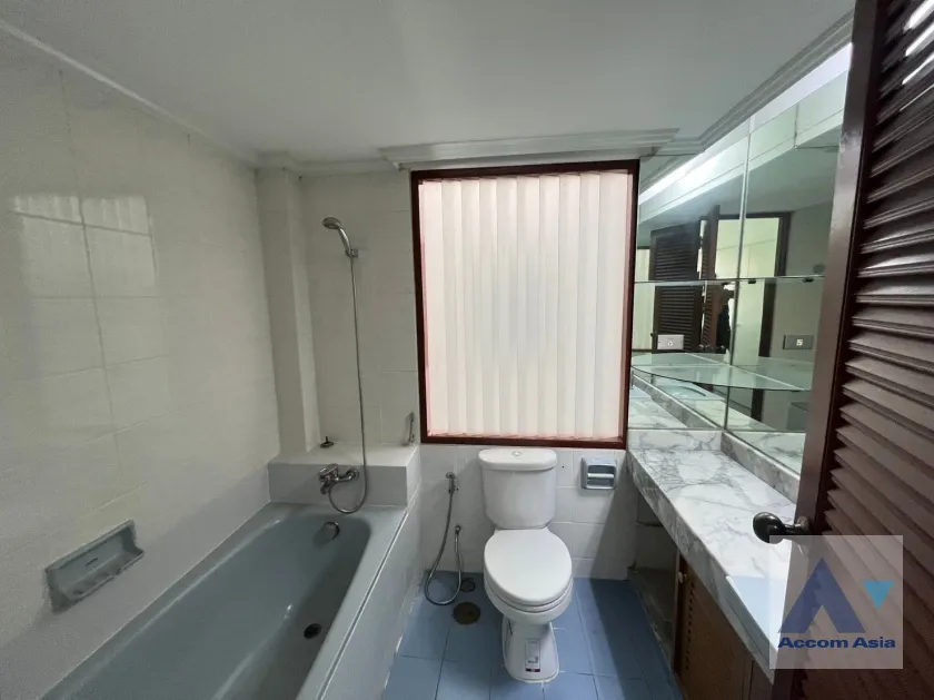 10  3 br Townhouse for rent and sale in Sukhumvit ,Bangkok BTS Phra khanong at Tara Mansion AA38012