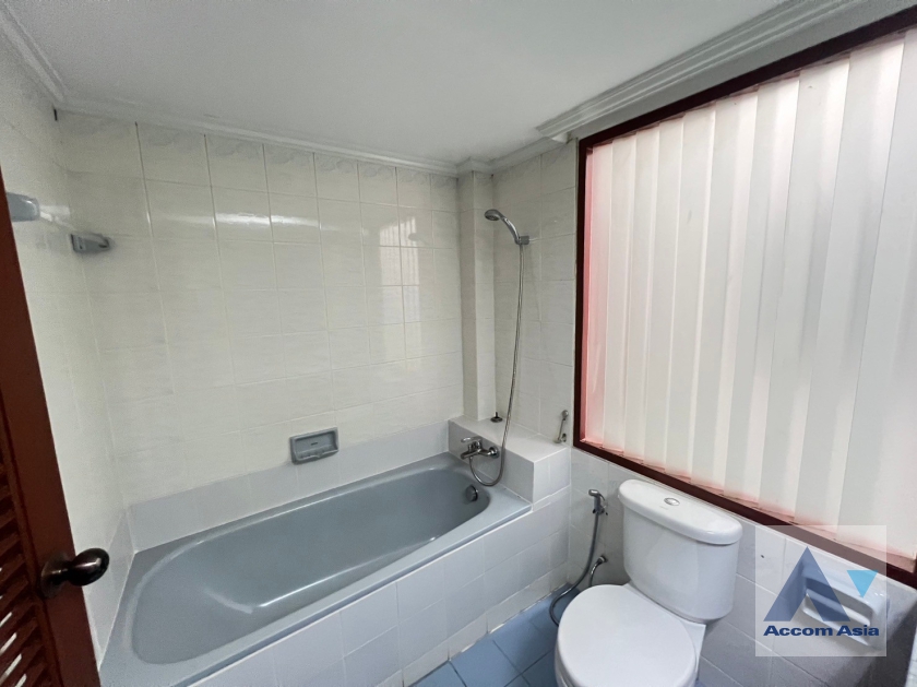 9  3 br Townhouse for rent and sale in Sukhumvit ,Bangkok BTS Phra khanong at Tara Mansion AA38012