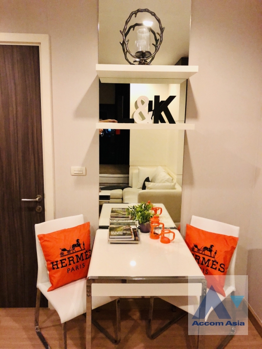  1  1 br Condominium For Rent in Charoen Nakhon ,Bangkok BTS Krung Thon Buri at Urbano Absolute Sathorn AA38020