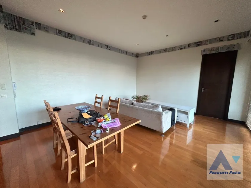  1  2 br Condominium For Rent in Sathorn ,Bangkok MRT Lumphini at The Lofts Yennakart AA38031