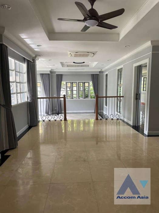 8  3 br House for rent and sale in Pattanakarn ,Bangkok BTS On Nut at Panya Pattanakarn Village AA38047