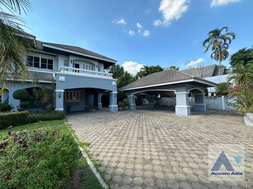 7  3 br House for rent and sale in Pattanakarn ,Bangkok BTS On Nut at Panya Pattanakarn Village AA38047