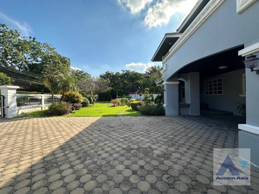 16  3 br House for rent and sale in Pattanakarn ,Bangkok BTS On Nut at Panya Pattanakarn Village AA38047