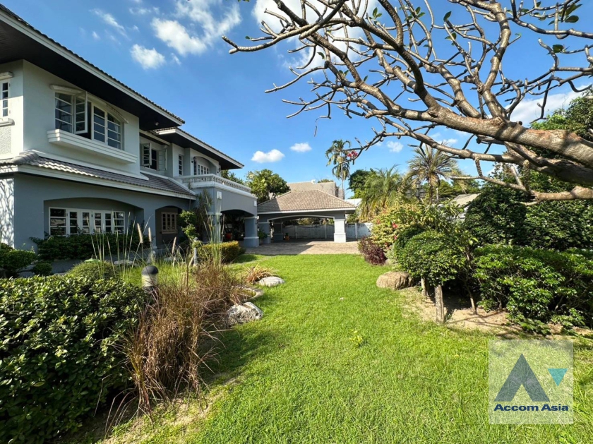 5  3 br House for rent and sale in Pattanakarn ,Bangkok BTS On Nut at Panya Pattanakarn Village AA38047