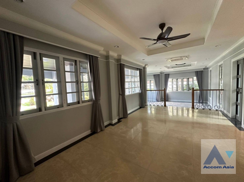 15  3 br House for rent and sale in Pattanakarn ,Bangkok BTS On Nut at Panya Pattanakarn Village AA38047