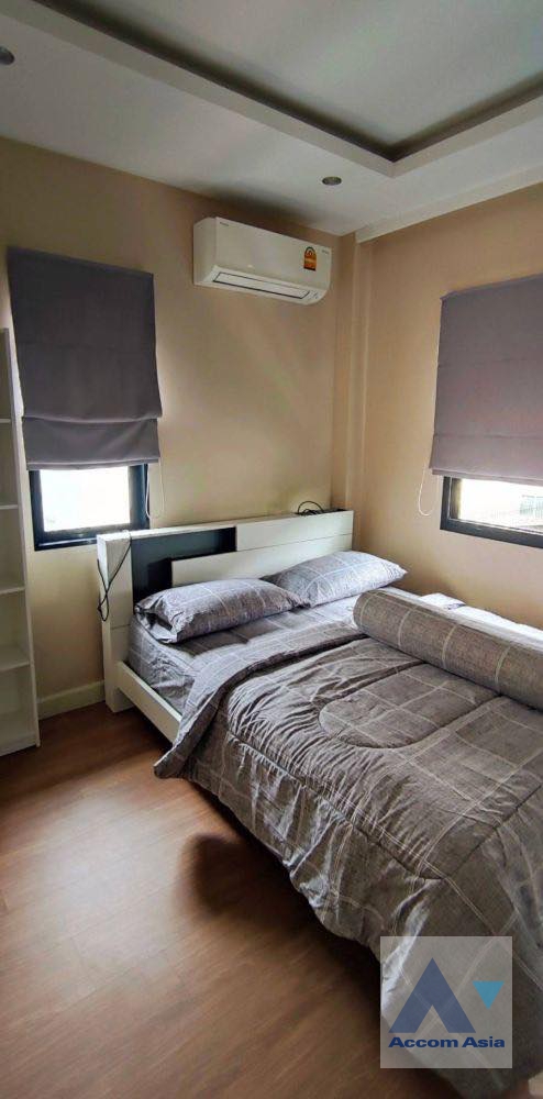 8  4 br House For Rent in Pattanakarn ,Bangkok  at Life Bangkok Boulevard Wongwaen-Onnut 2 AA38089