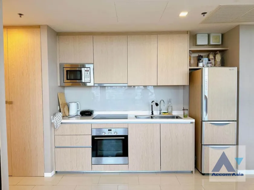 5  2 br Condominium For Rent in New Phetchaburi ,Bangkok MRT Phetchaburi at Circle Living Prototype AA38106